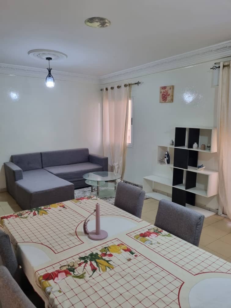 APPARTEMENT MEUBLÉ