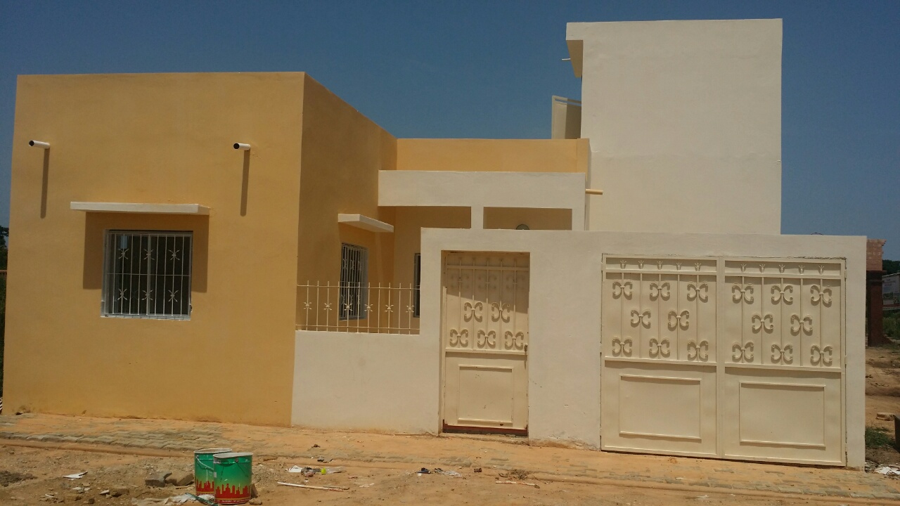 Villa 150m2 avec 3 pièces à vendre à Thiès (Cité Sidak).