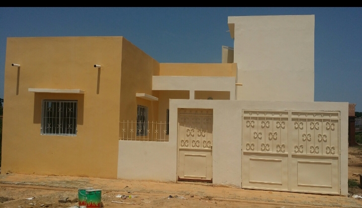 Villa 3 pièces à vendre à Thiès