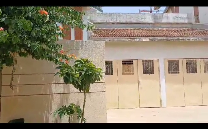 Villa de 5 pièces à louer à Ouakam