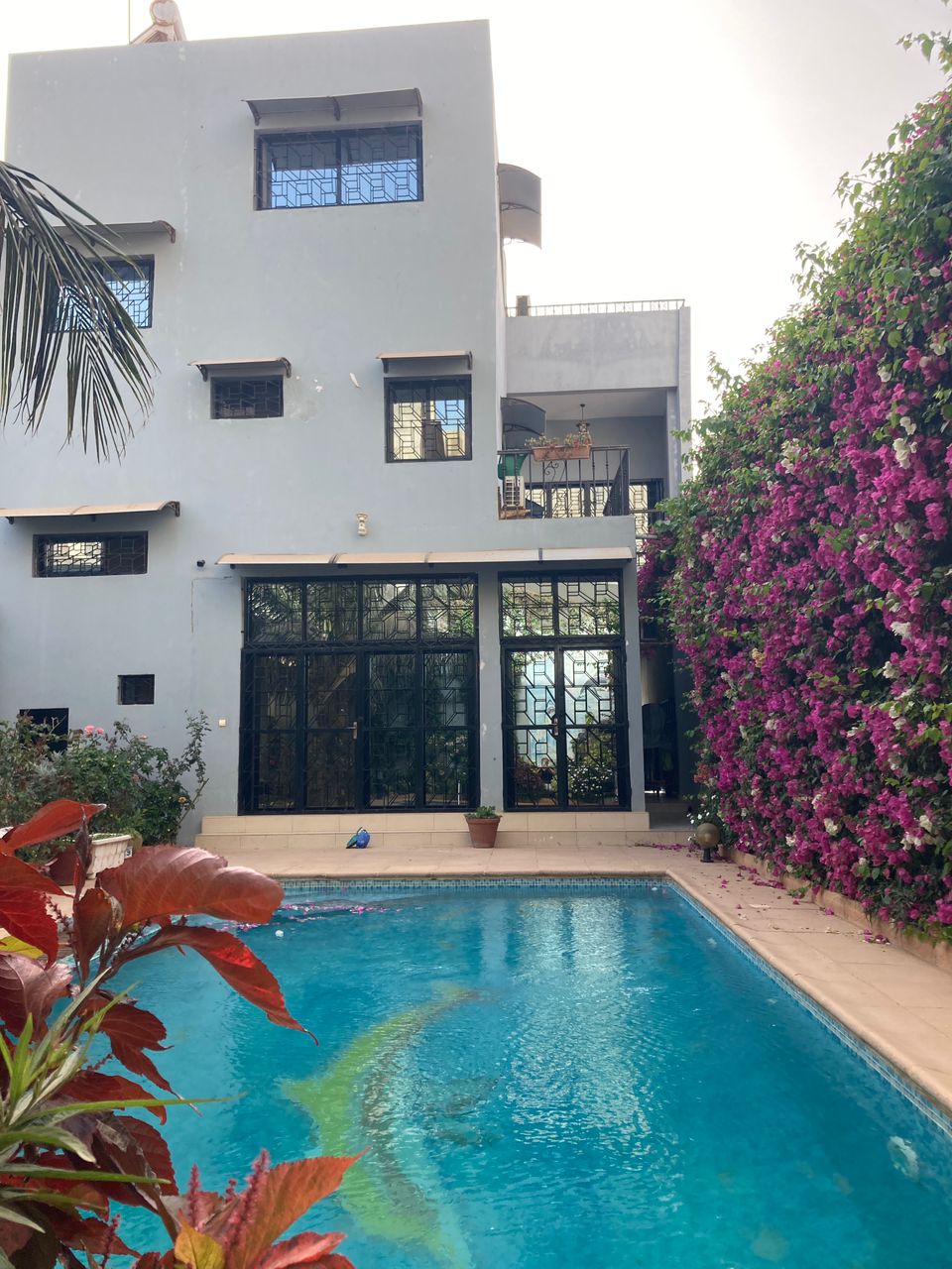 Grande Villa avec piscine à louer